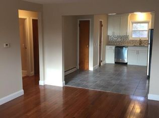 21 Thomas Ave APT 5, Bourne, MA 02532