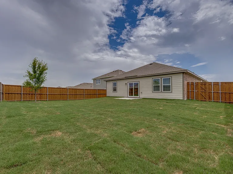 1425 Elliott Rd — Photo 27