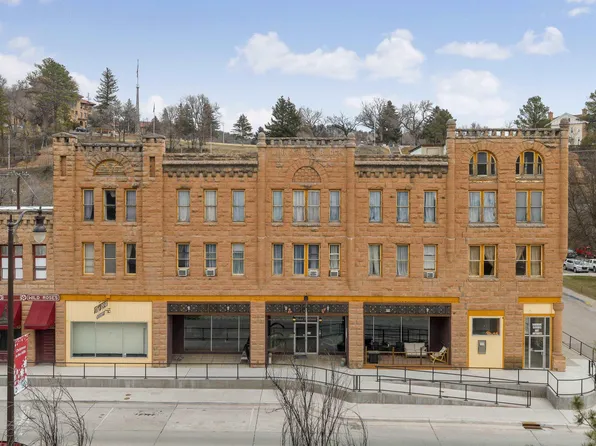603 N River St, Hot Springs, SD 57747