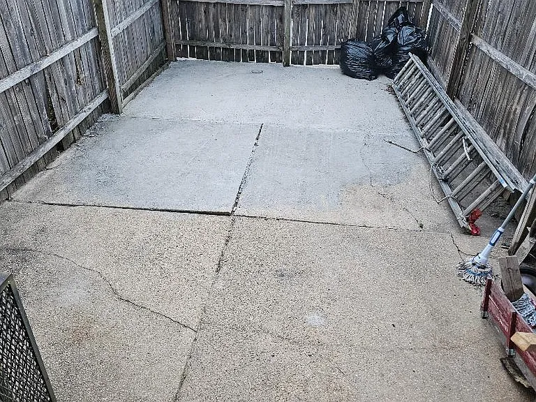 1122 Myrtle Ave — Photo 15