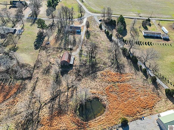 4th image of 23 Dawes Ln