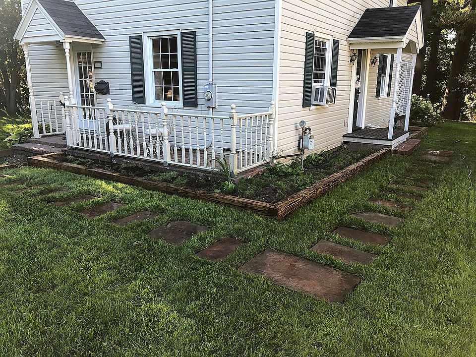 1st image of 23 Hillcrest Ave