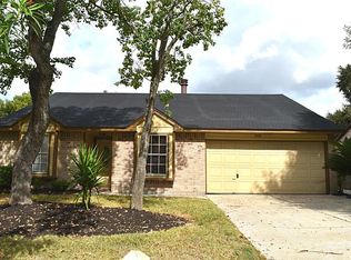 3338 Willow Tree Dr, Houston, TX 77066