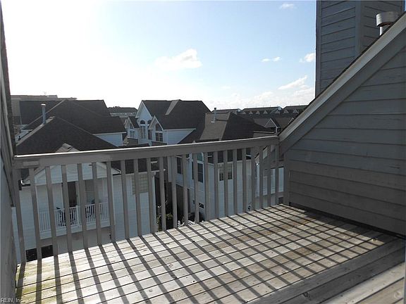 5th image of 2301 Bergen Ct