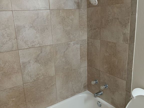 5th image of 1452 Holden Ave #D