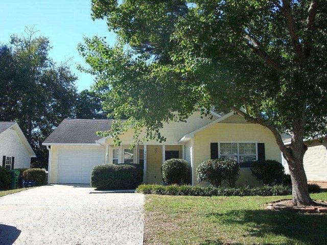 1st image of 2880 Fawnwood Cir