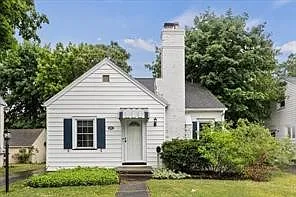 839 Elmwood Ave Photo 1