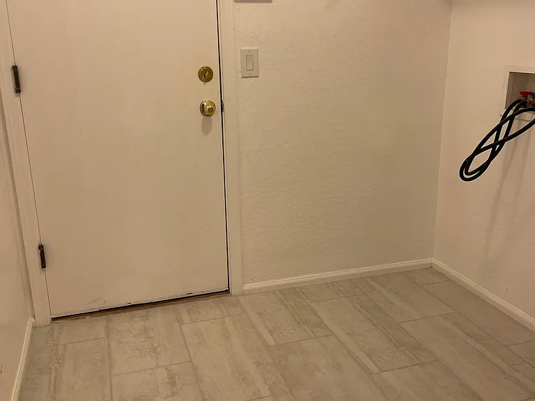 25712 W Miami St — Photo 10