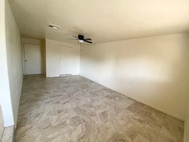 3 bed, 1312 sqft, $1,450 — Photo 3