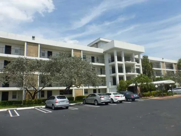 3051 S Palm Aire Dr APT 308, Pompano Beach, FL 33069