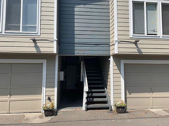 5th image of 9726 6th Ave NW APT 1