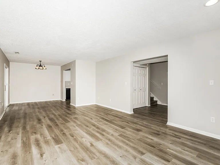 17814 Gasparilla Ct — Photo 6
