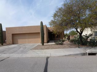9231 N Moon View Pl, Tucson, AZ 85742