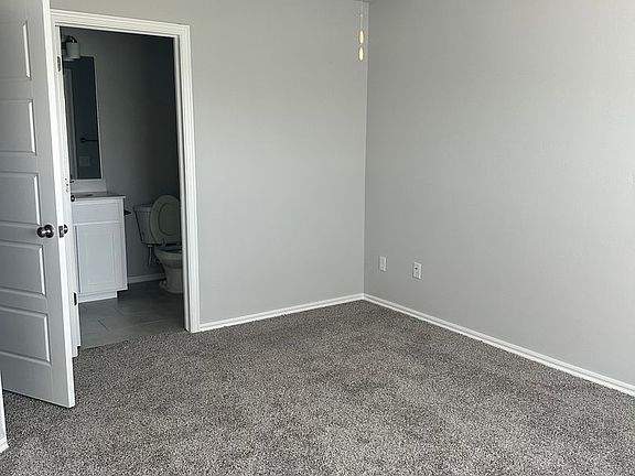 5th image of 19601 N Pennsylvania Ave Unit M