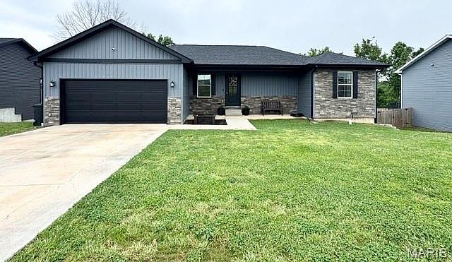 1st image of 140 La Vista Dr