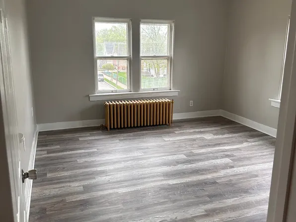 5328 Maywood Ave APT 8, Hammond, IN 46320