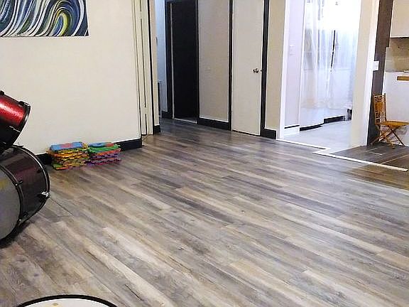 4th image of 7780 Sheraton Cir #118