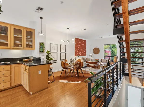 1215 Wood St, Oakland, CA 94607