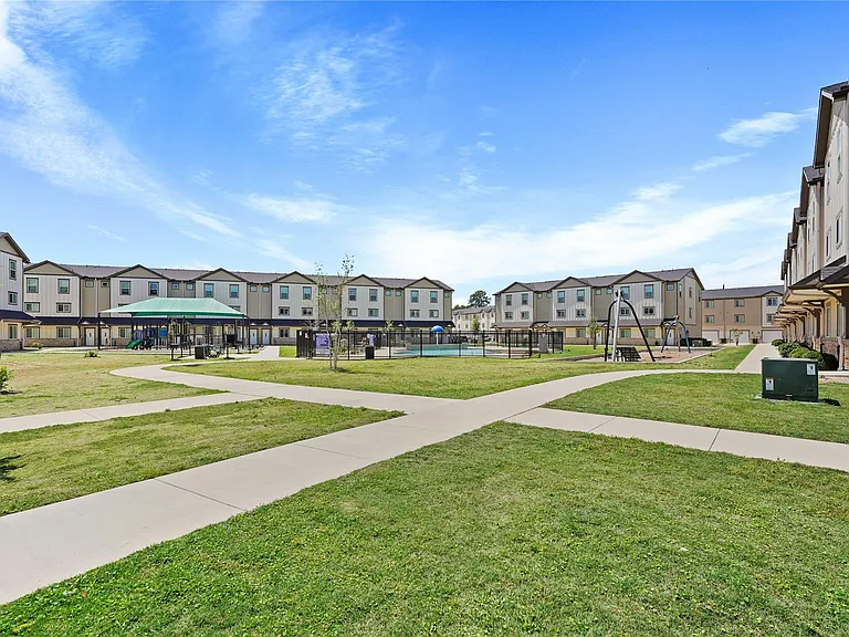 12603 Telge Rd #7L — Photo 18