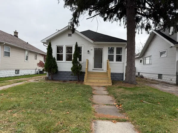 718 169th St, Hammond, IN 46324
