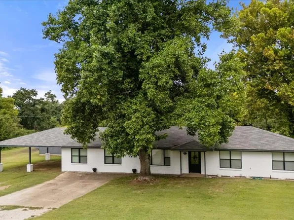 649 Clouse Rd, Broken Bow, OK 74728