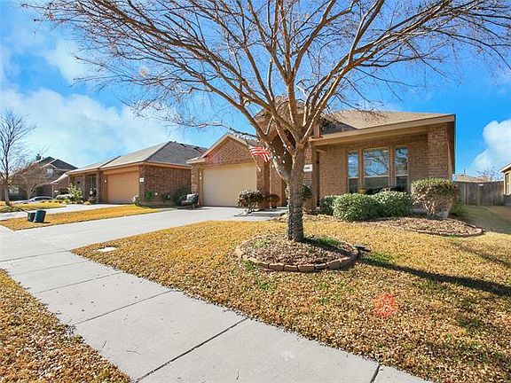 3rd image of 705 Becard Dr