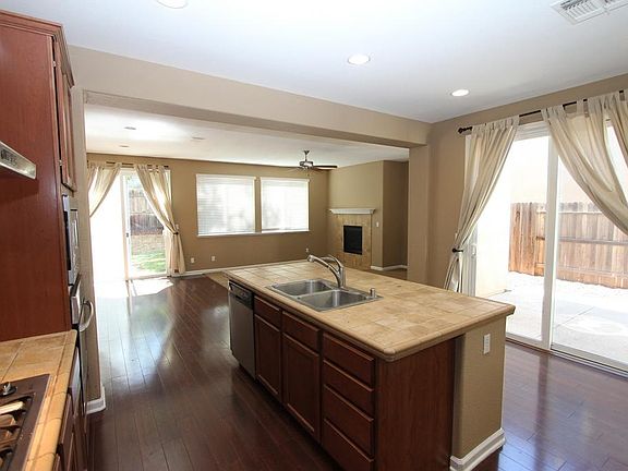 3rd image of 1171 Waverton Ln