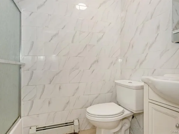 2284 Atlantic Avenue image 12 of 20