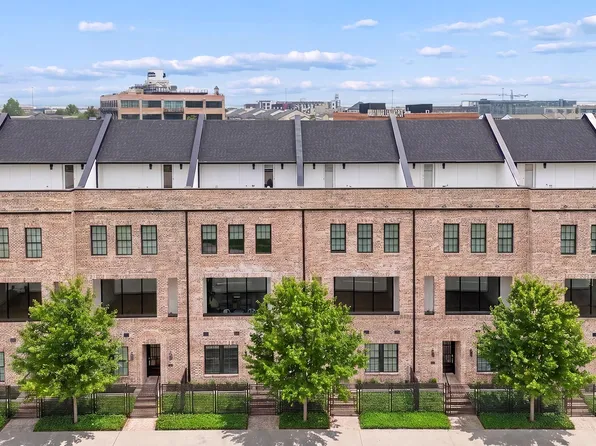 2401 Canton St #102, Dallas, TX 75201