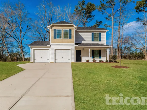 35 Drake Cir, Bunnlevel, NC 28323