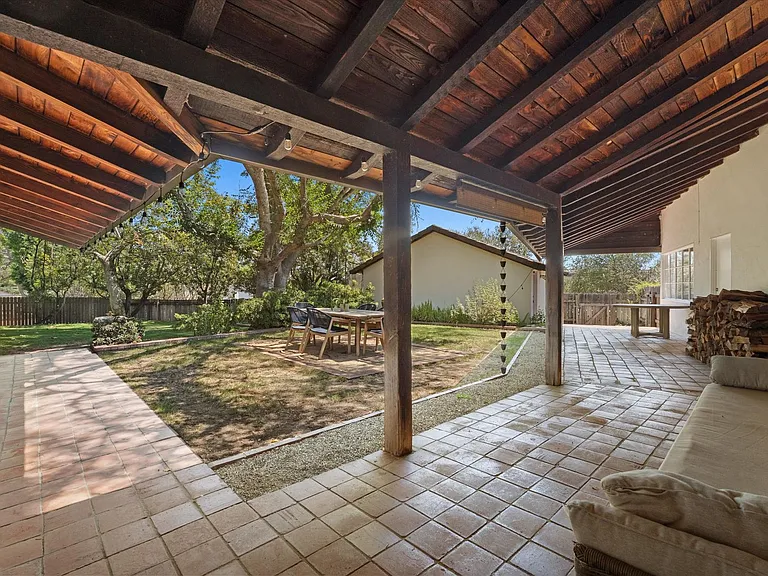 5040 Gould Ave — Photo 32
