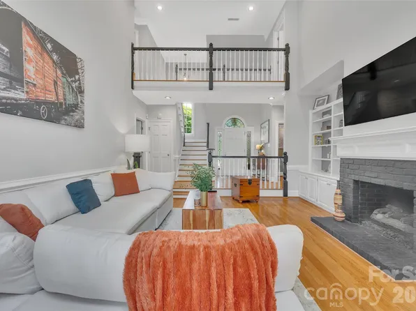 10108 Lampkin Way, Charlotte, NC 28269