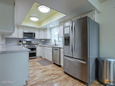 6613 Fairweather Dr, Anchorage, AK, 99518