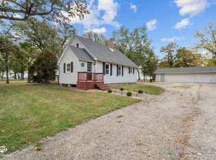 915 W Gardner Rd, Mazon, IL 60444