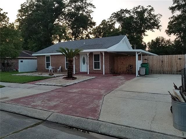 1st image of 2812 Sieglinde Ct