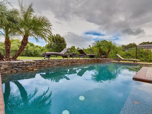 2nd image of 1842 Lake Roberts Landing Dr