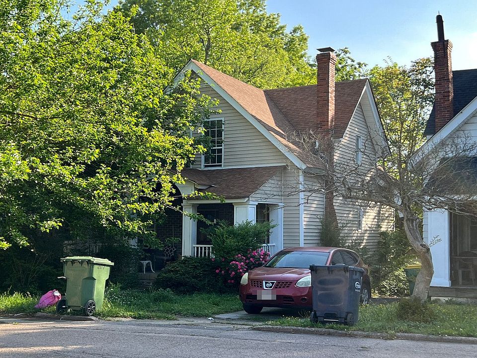 1st image of 207 N 15th Ave