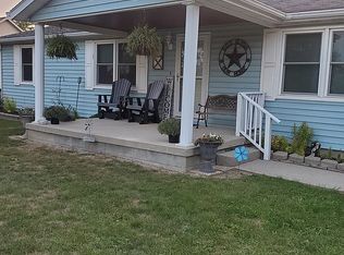 14556 Dohoney Rd, Defiance, OH 43512