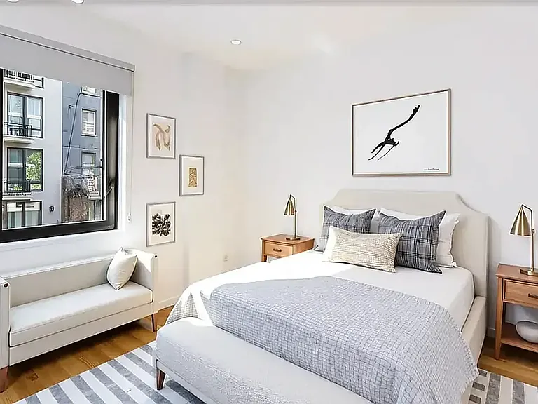 402 E 118th St #3C — Photo 3