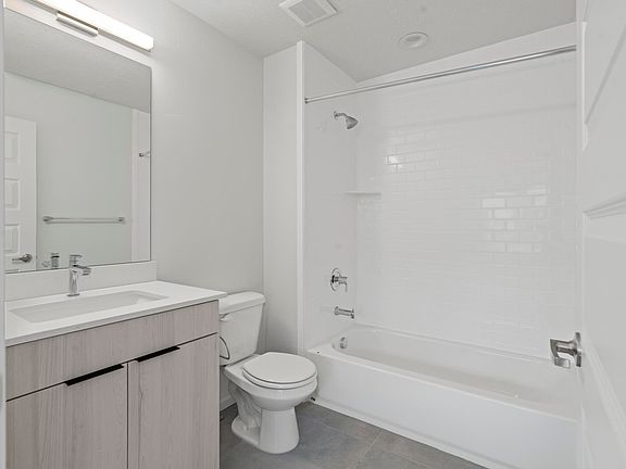 5th image of 1689 S West Temple St #1