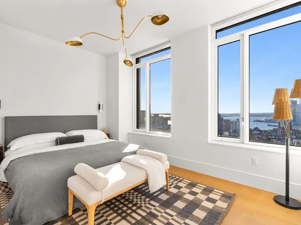 1 Clinton Street image 8 of 26