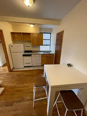 Rented by Best Apartments North Inc | media 28