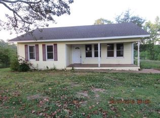 818 Patton Rd, Many, LA 71449