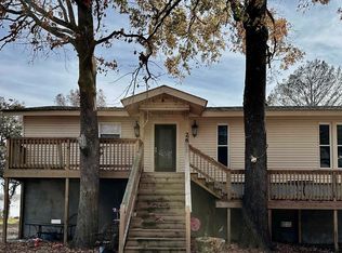 26 S Deer Ln, Mayflower, AR 72106