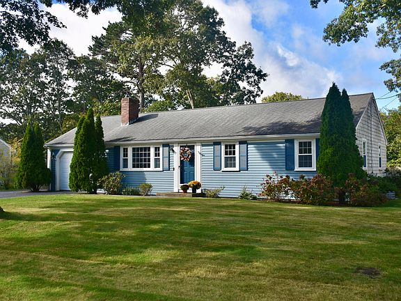 2nd image of 67 Diane Avenue