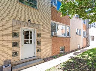 4450 W 59th St #1, Chicago, IL 60629