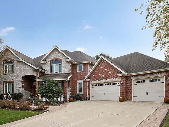 4th image of 15049 Allison Ln