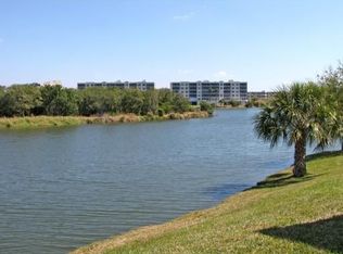 6401 99th Way N APT 15F, St Petersburg, FL 33708