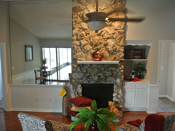 3rd image of 389 Cypress Landing Dr