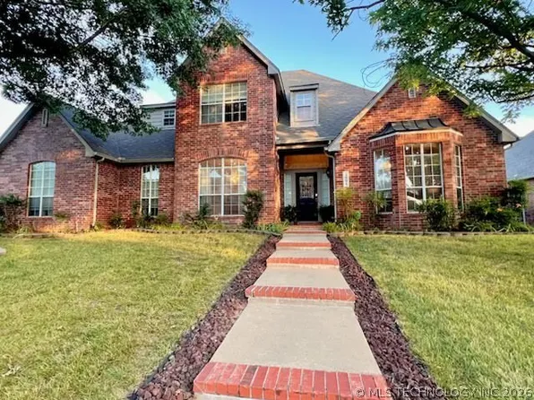 3901 W Roanoke St, Broken Arrow, OK 74011